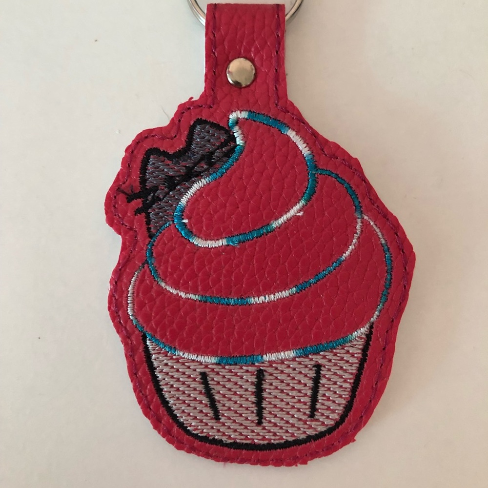 Pusheen leather keychain
